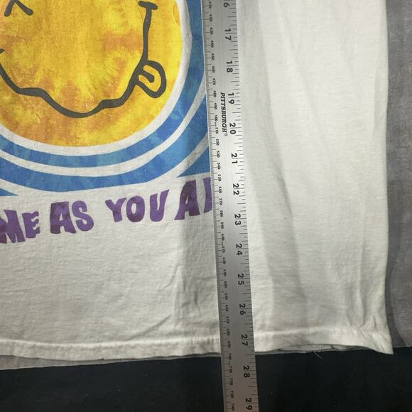NIRVANA White and Yellow Short Sleeve Tee Iconic Smiley Design - Picture 5 of 6